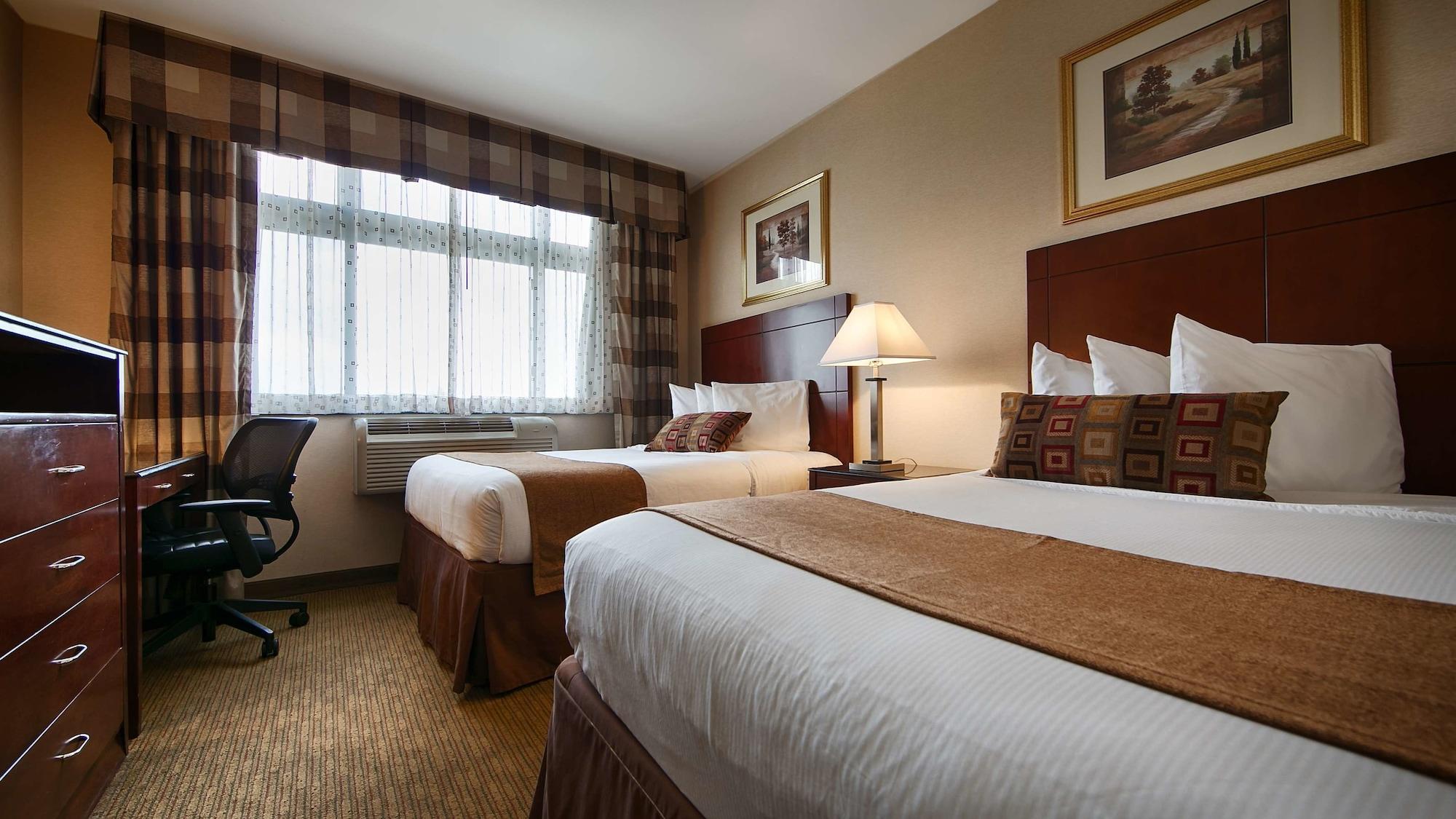 Best Western Plus Arena Hotel New York Ngoại thất bức ảnh